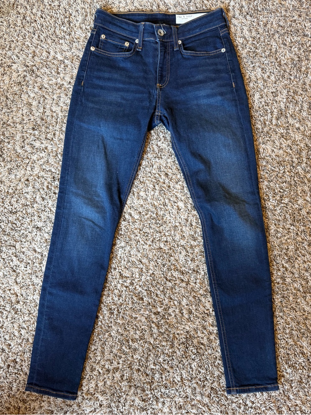 Rag & Bone Women’s Dark Wash Skinny Jeans